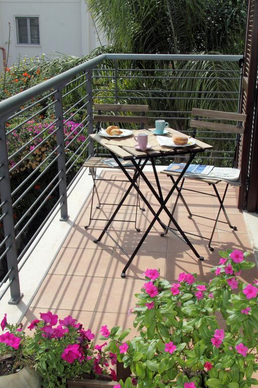 B&B Villa Il Sughero Монополи Стая снимка