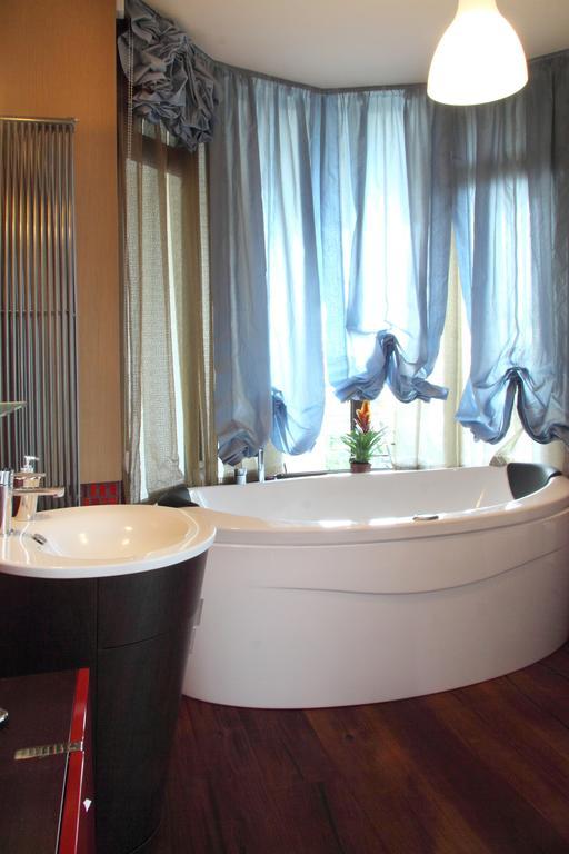 B&B Villa Il Sughero Монополи Стая снимка